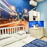 King Apartment *